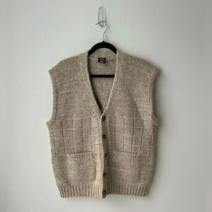 Vintage Italian style wool silk blend knit  grandpacore vest sweater oatmeal